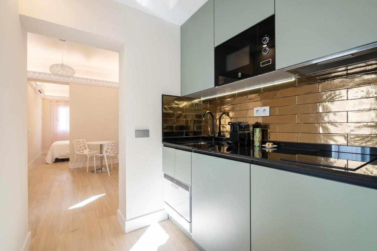 Nuevo Bien Comunicado 1 Dormitorio Мадрид Екстер'єр фото